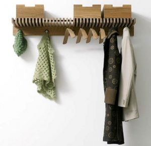 Hattehylde-Med-Knager-Trip-Trap-Cutter-Garderobe