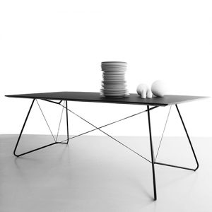 Muuto spisebord. spisebord til salg har dette flotte spisebord fra ... Design spisebord